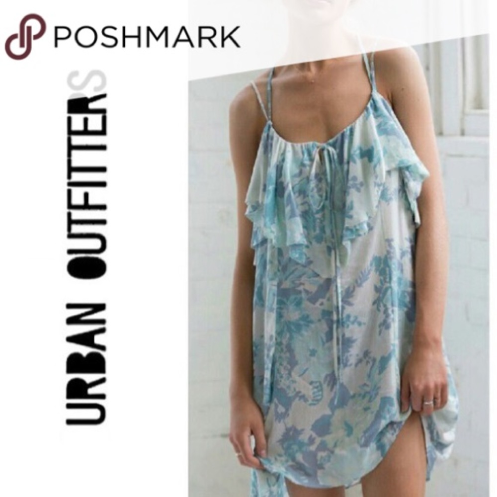 Urban outfitters UO Kimichi Blue Flowy Dress